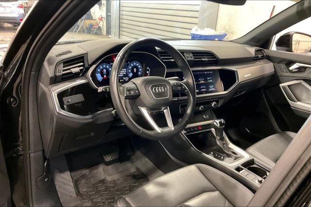Certified 2022 Audi Q3 2.0T Premium w/ Convenience Package image 14