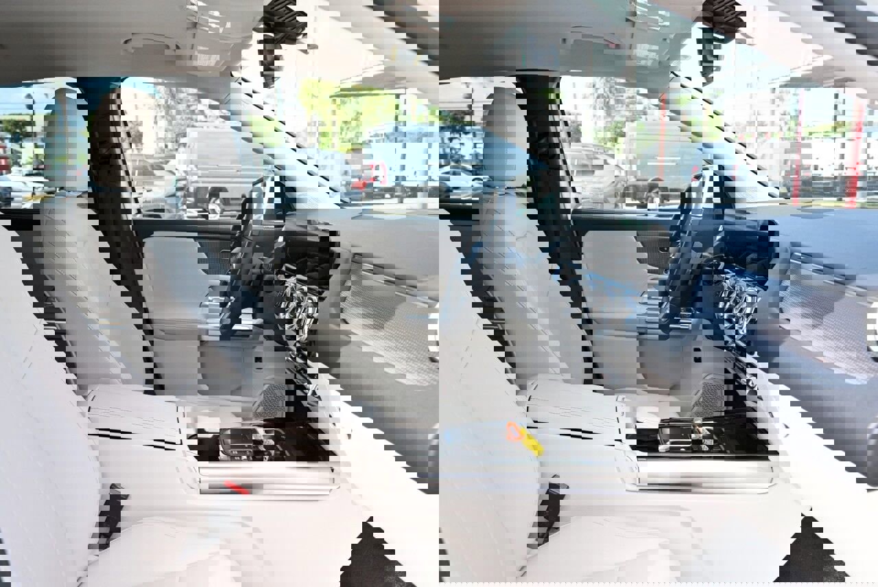 Used 2022 Mercedes-Benz GLA 250 image 16