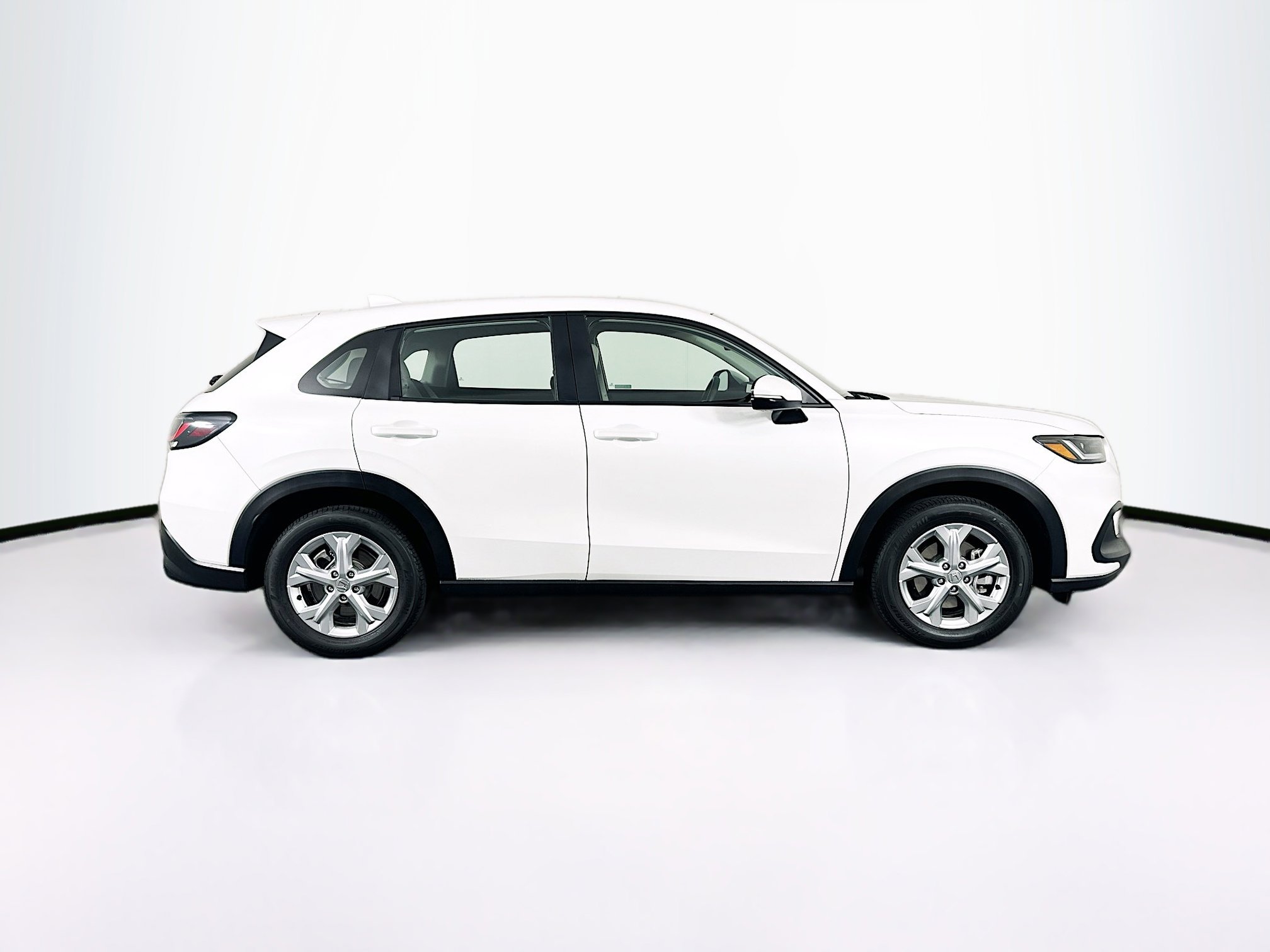 Used 2024 Honda HR-V LX image 10