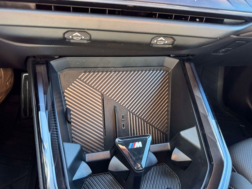 Used 2025 BMW X3 xDrive30i w/ M Sport Package image 12