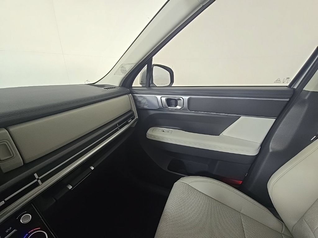 New 2027 Hyundai Santa Fe SEL FWD image 26