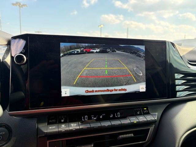 Used 2025 Toyota Camry XSE image 5