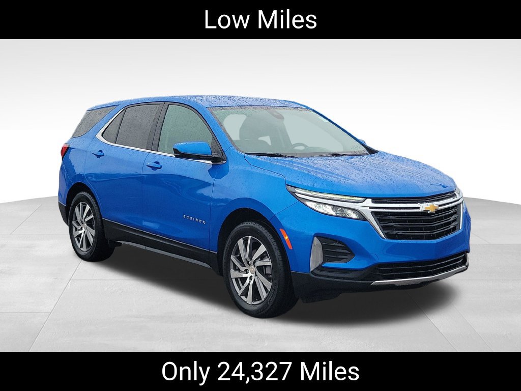 Used 2024 Chevrolet Equinox LT w/ LPO, Floor Liner Package AWD/4WD image 2