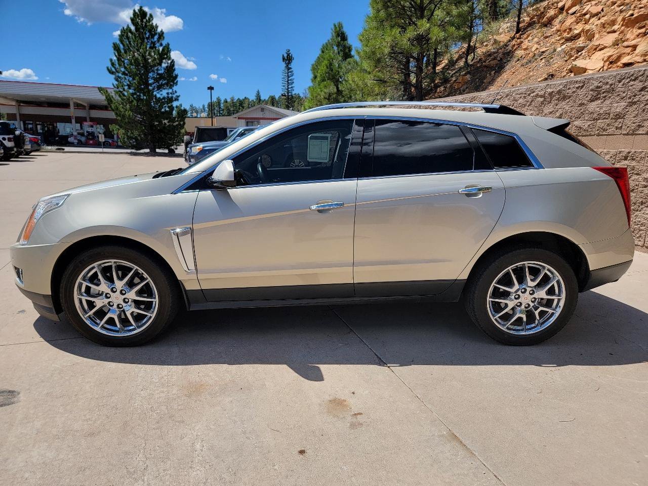 Used 2013 Cadillac SRX Premium w/ Driver Assist Package AWD/4WD image 8