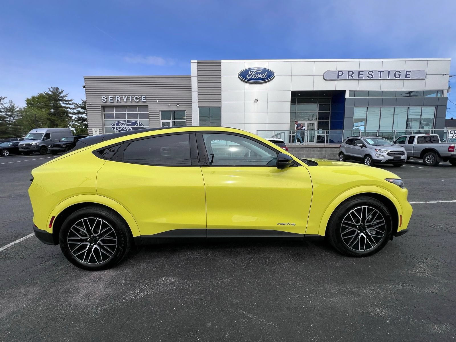 Certified 2025 Ford Mustang Mach-E Premium AWD/4WD image 12