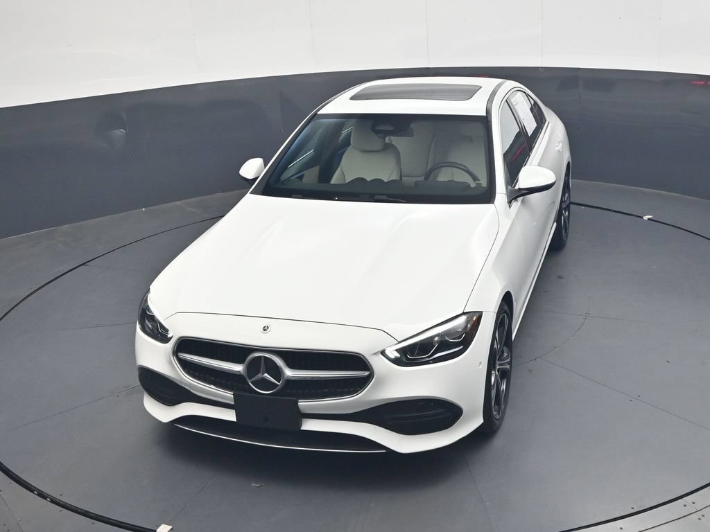 Used 2025 Mercedes-Benz C 300 Sedan image 39