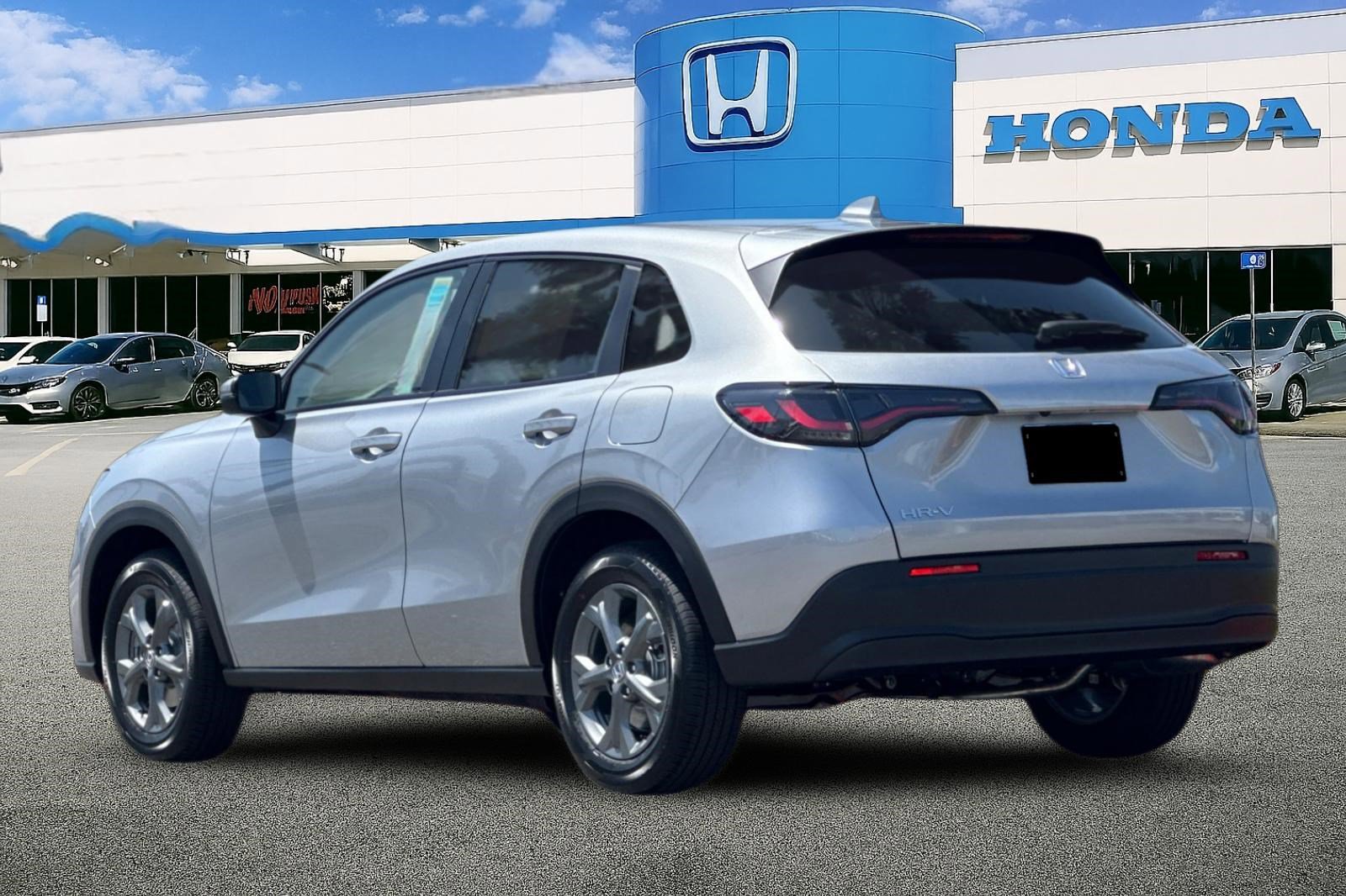 New 2027 Honda HR-V LX image 3