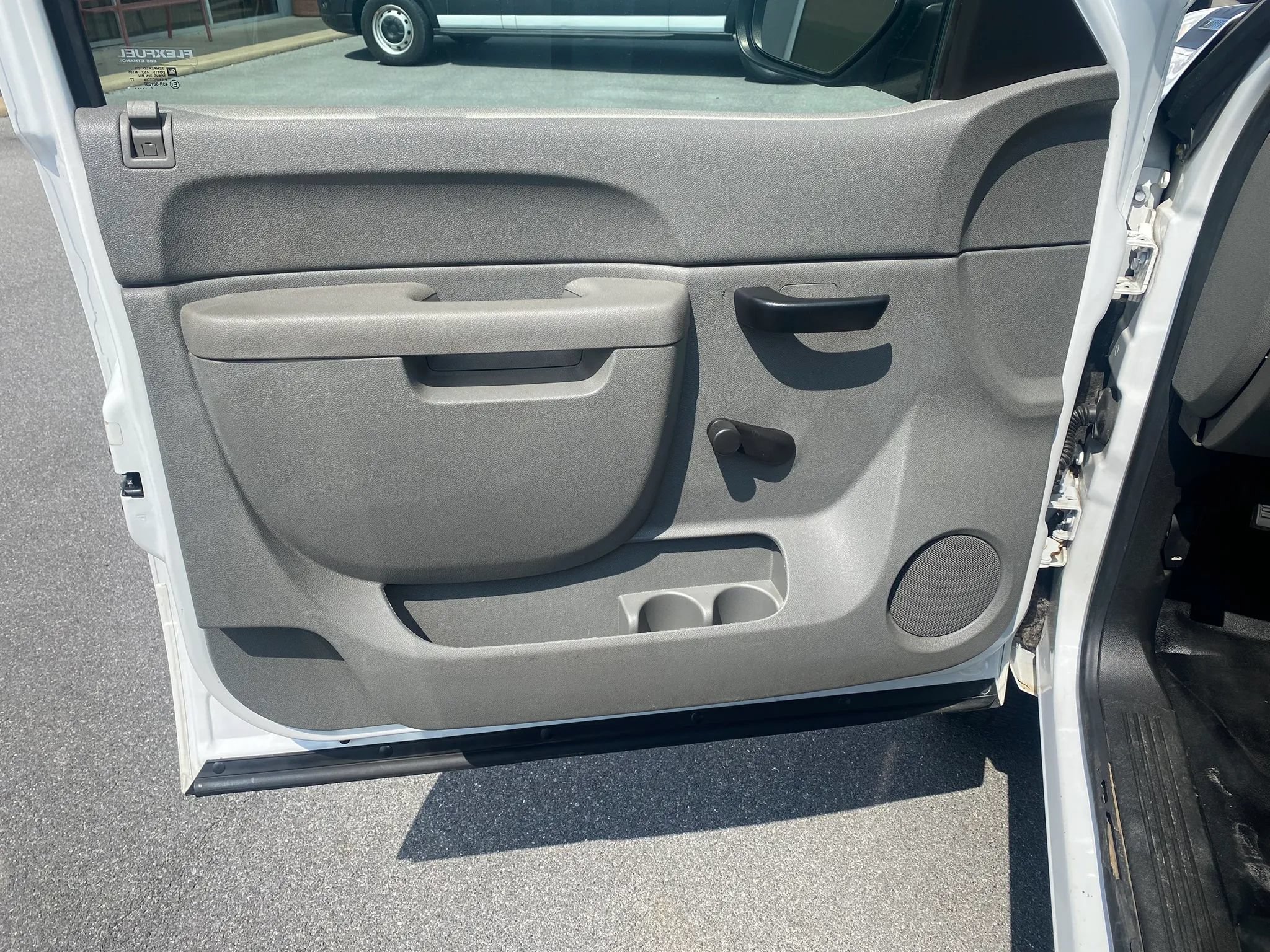 Used 2013 Chevrolet Silverado 2500 W/T AWD/4WD image 8