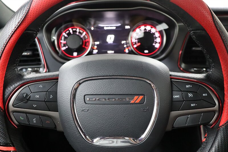 Used 2019 Dodge Challenger R/T Scat Pack w/ Plus Package RWD image 11