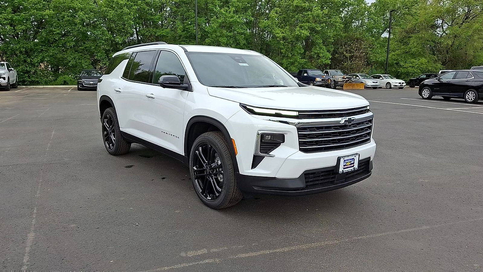 New 2026 Chevrolet Traverse LT w/ Driver Confidence Package FWD image 5