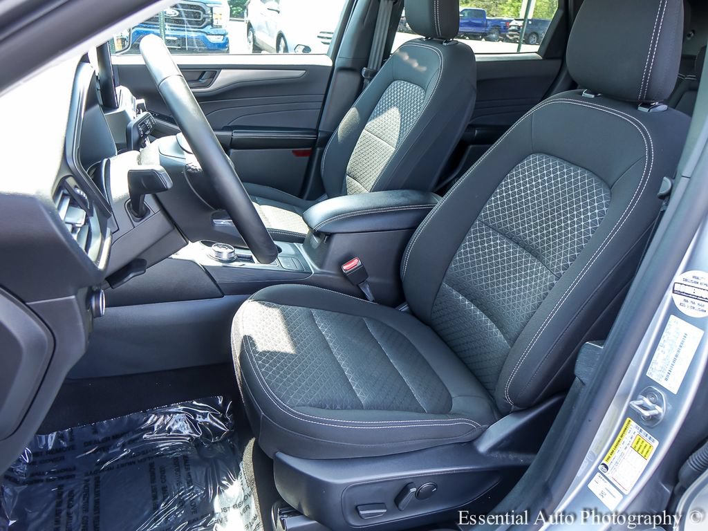 Used 2024 Ford Escape Active FWD image 8