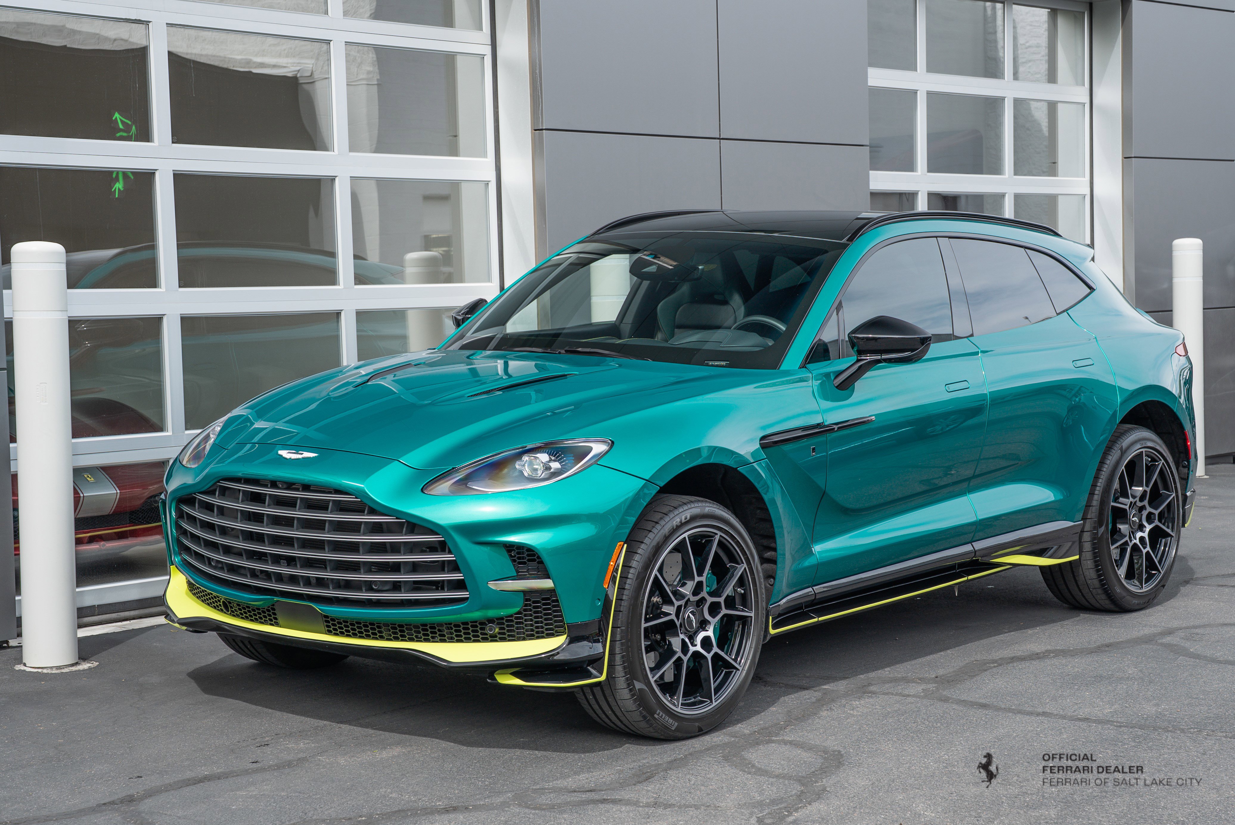 Used 2024 Aston Martin DBX 707 AWD/4WD image 3