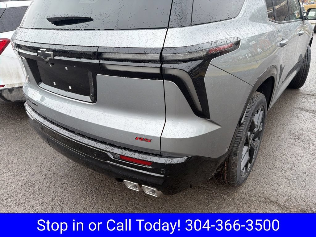New 2026 Chevrolet Traverse RS w/ LPO, Floor Liner Package AWD/4WD image 7