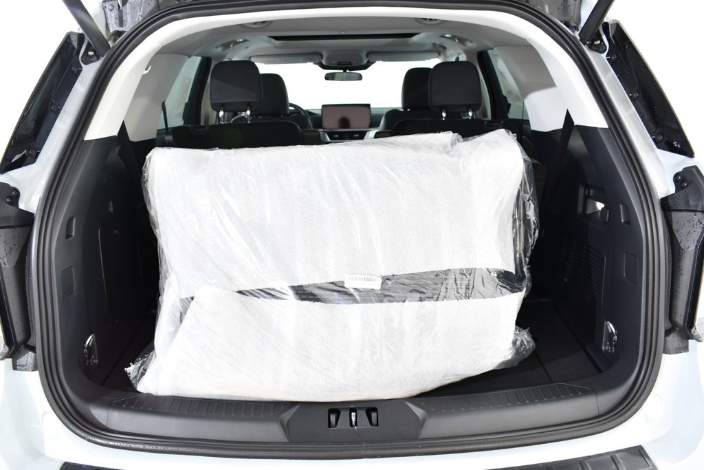 New 2025 Ford Explorer Active w/ Active Comfort Package image 21