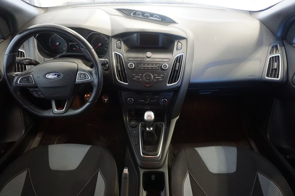 Used 2018 Ford Focus ST FWD image 21
