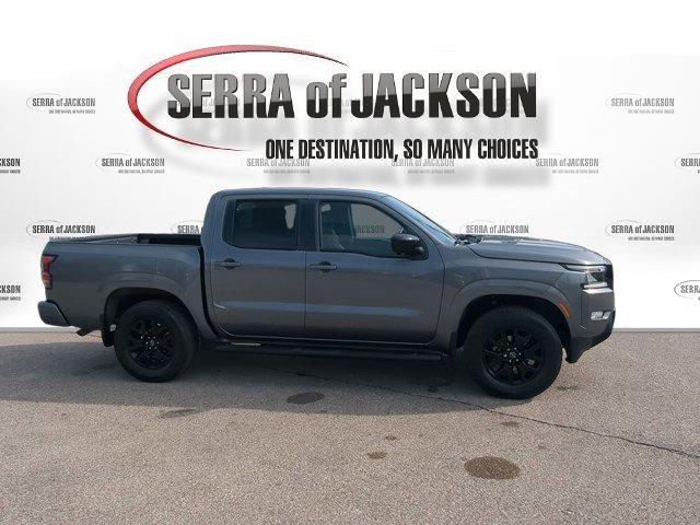 Used 2023 Nissan Frontier SV w/ Midnight Edition Package image 10