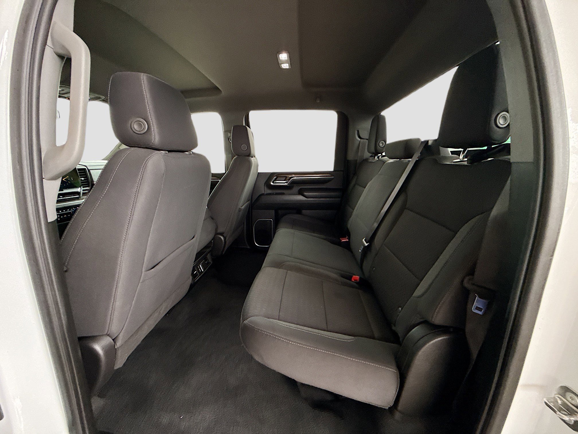 Used 2024 Chevrolet Silverado 2500 LT image 24