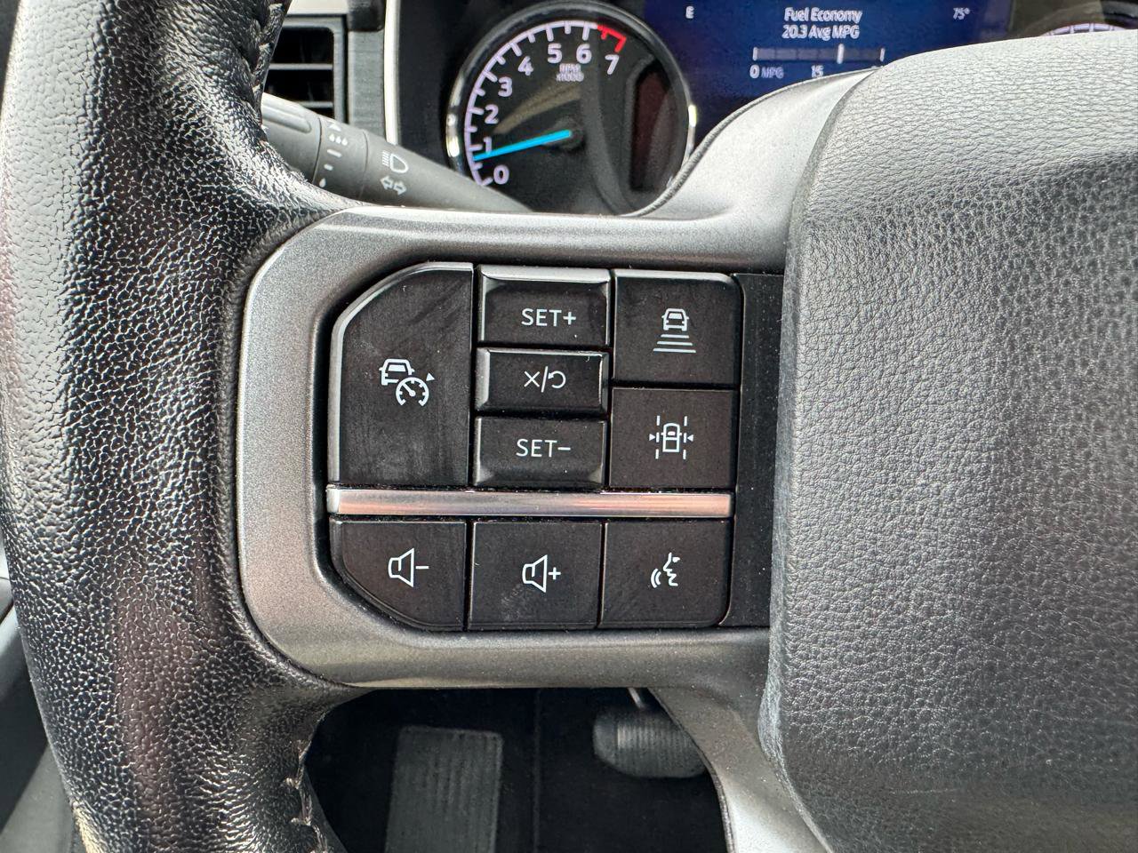 Used 2021 Ford F150 XLT w/ Equipment Group 302A High AWD/4WD image 19