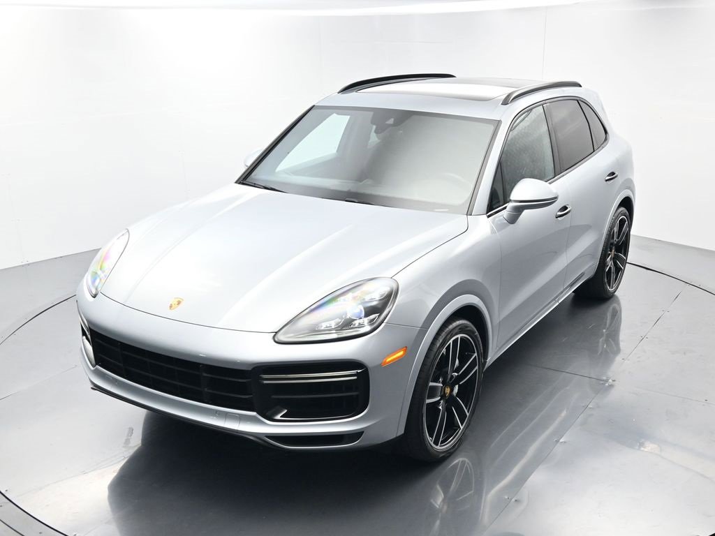 Used 2022 Porsche Cayenne Turbo image 34