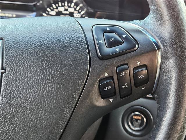 Used 2015 Lincoln MKS FWD image 21
