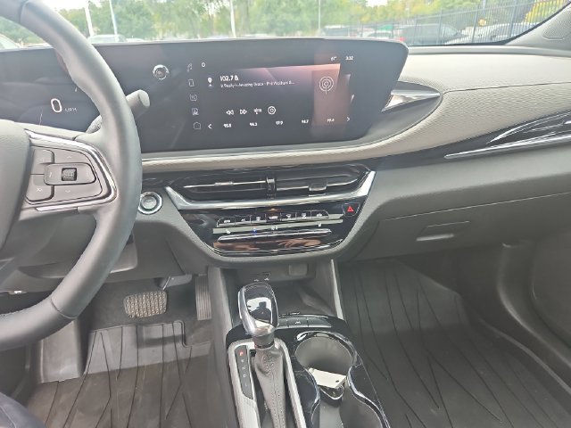 Used 2024 Buick Envista Avenir FWD image 18