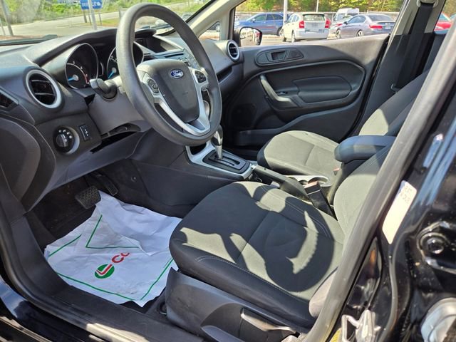 Used 2019 Ford Fiesta SE FWD image 9