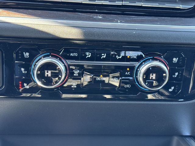 New 2026 GMC Sierra 1500 SLT w/ SLT Premium Plus Package image 19