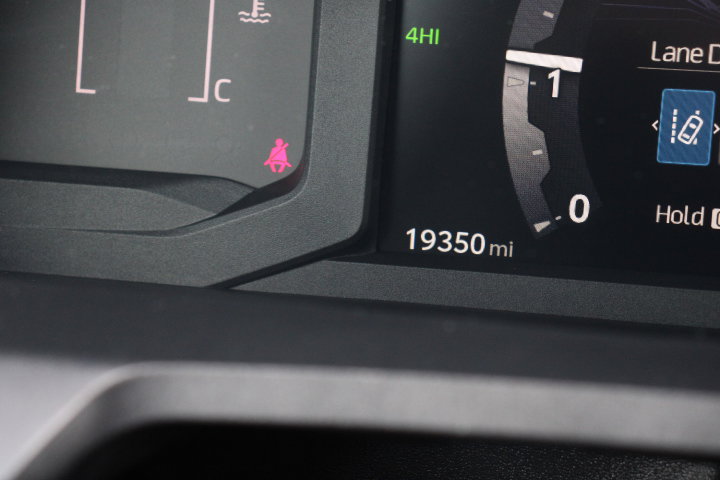 Certified 2024 Toyota Tacoma SR5 image 28