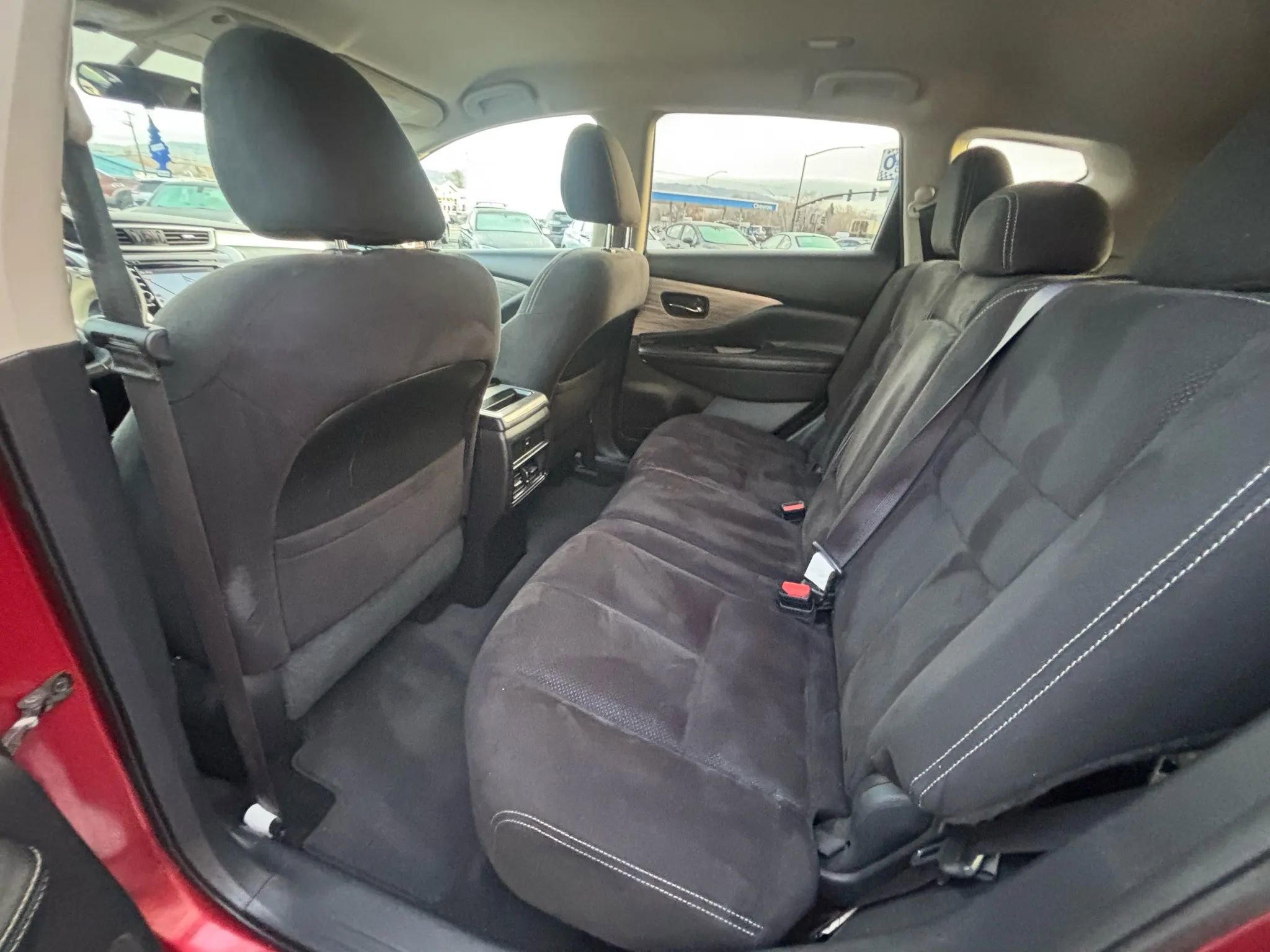 Used 2017 Nissan Murano SV image 16