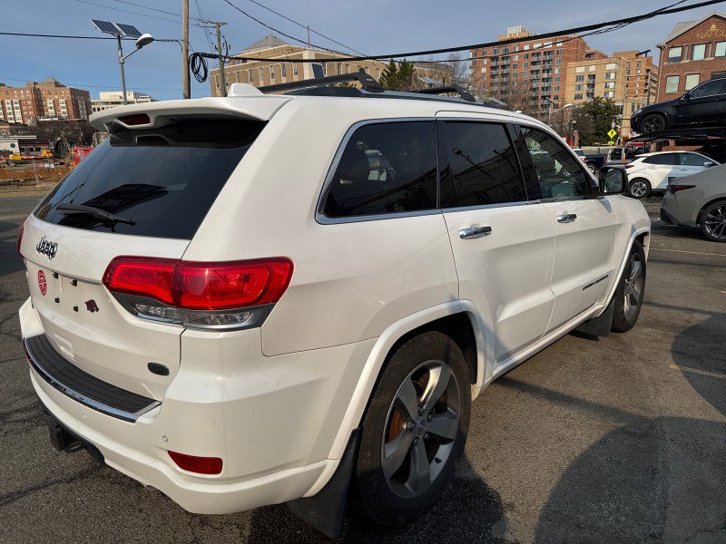 Used 2016 Jeep Grand Cherokee Overland image 5