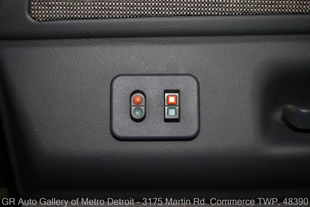 Used 1989 Ford Bronco AWD/4WD image 37