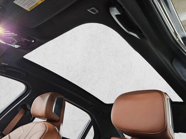 Certified 2023 BMW 760i xDrive image 16