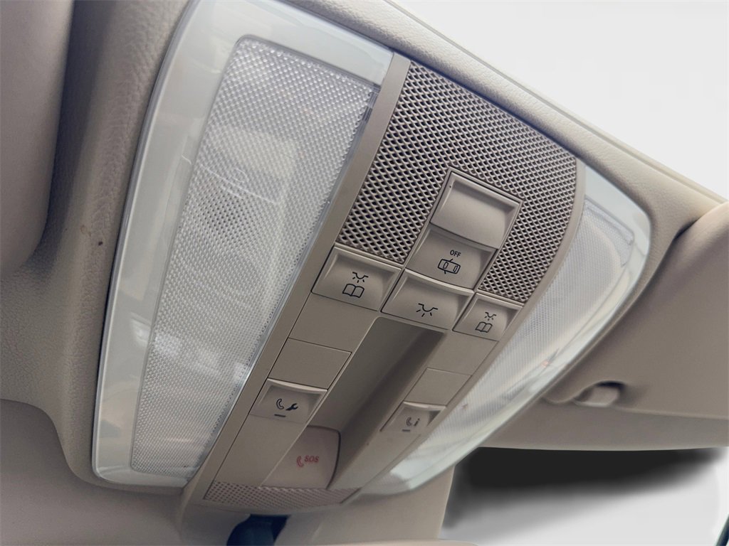 Used 2016 Mercedes-Benz E 400 Cabriolet image 74