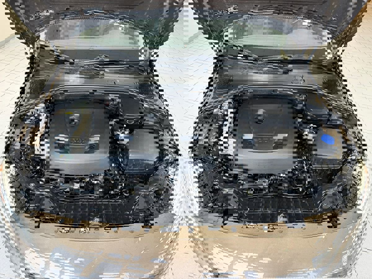 Used 2018 Volvo V60 T5 Cross Country w/ Convenience Package image 71