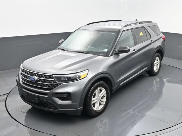 Used 2023 Ford Explorer XLT AWD/4WD image 22