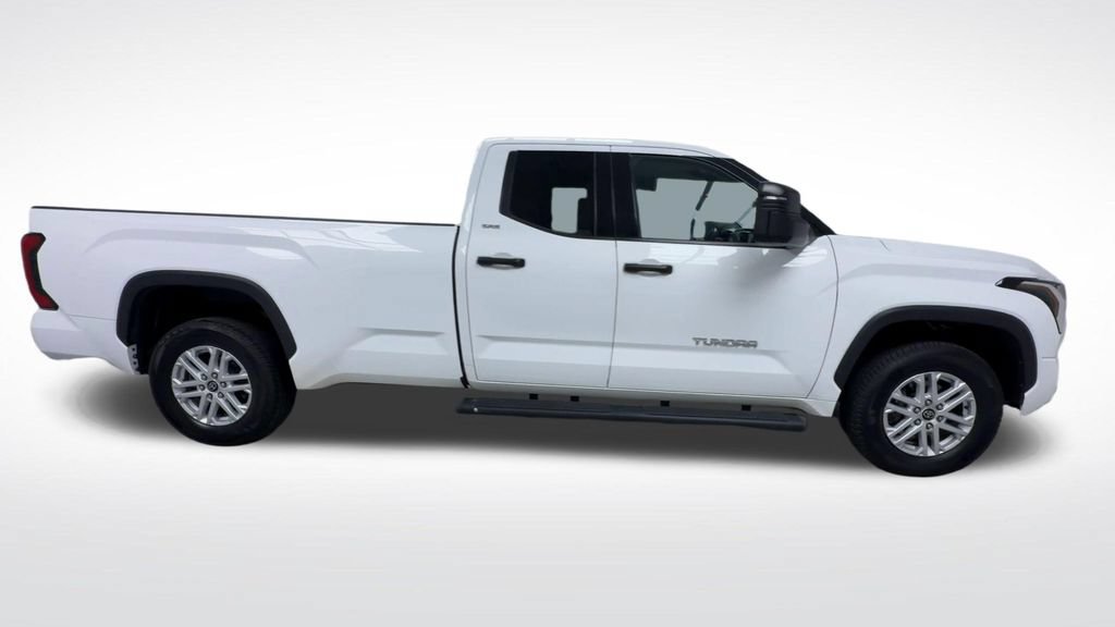 Certified 2022 Toyota Tundra SR5 w/ SR5 Convenience Package AWD/4WD image 24