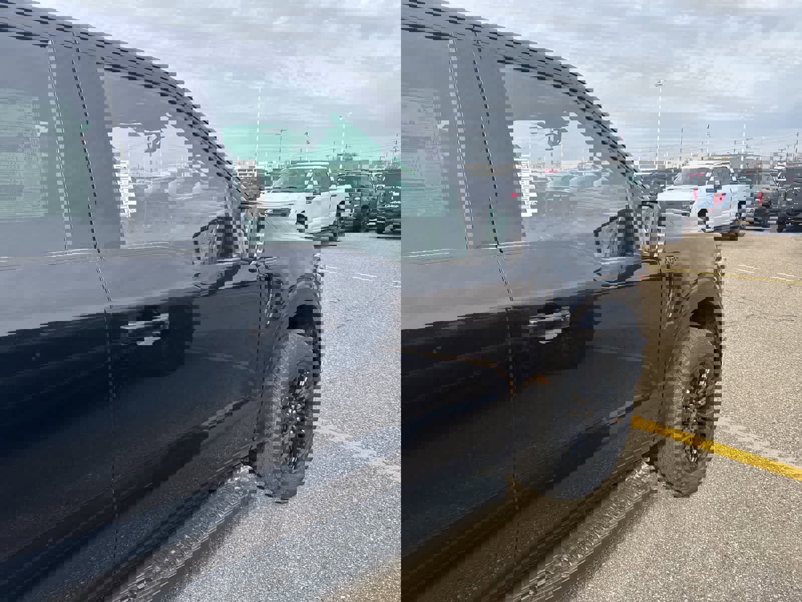 New 2026 Ford F150 Lariat w/ Equipment Group 502A High image 8