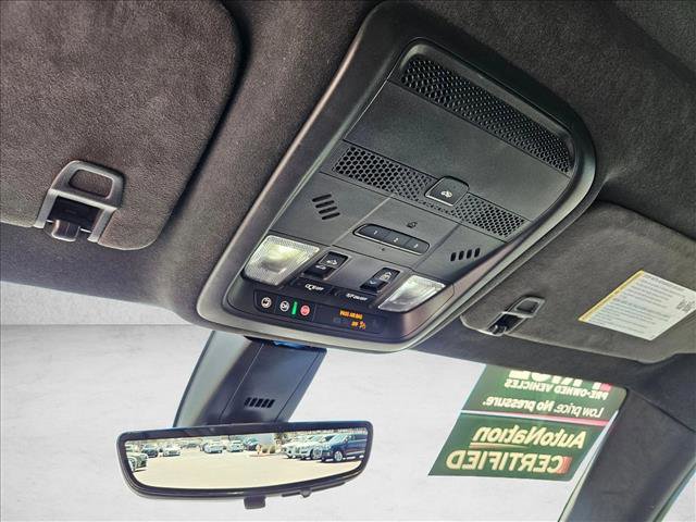 Used 2022 Cadillac XT6 Premium Luxury w/ Platinum Package image 19