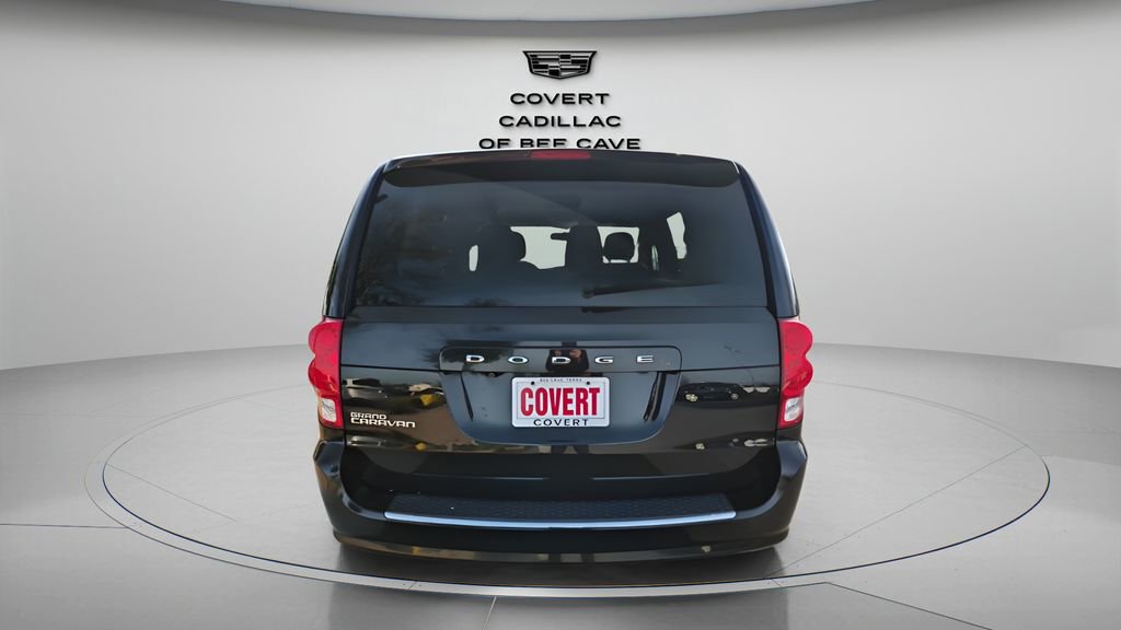 Used 2018 Dodge Grand Caravan SE w/ UConnect Hands-Free Group image 8
