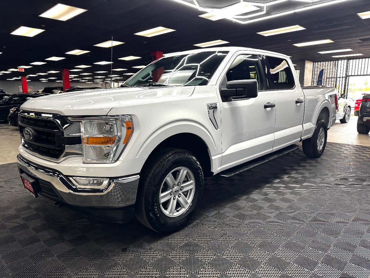 Used 2022 Ford F150 XLT w/ Equipment Group 301A Mid image 7