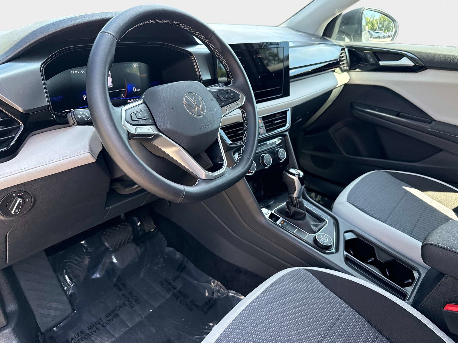 Used 2025 Volkswagen Taos S AWD/4WD image 20