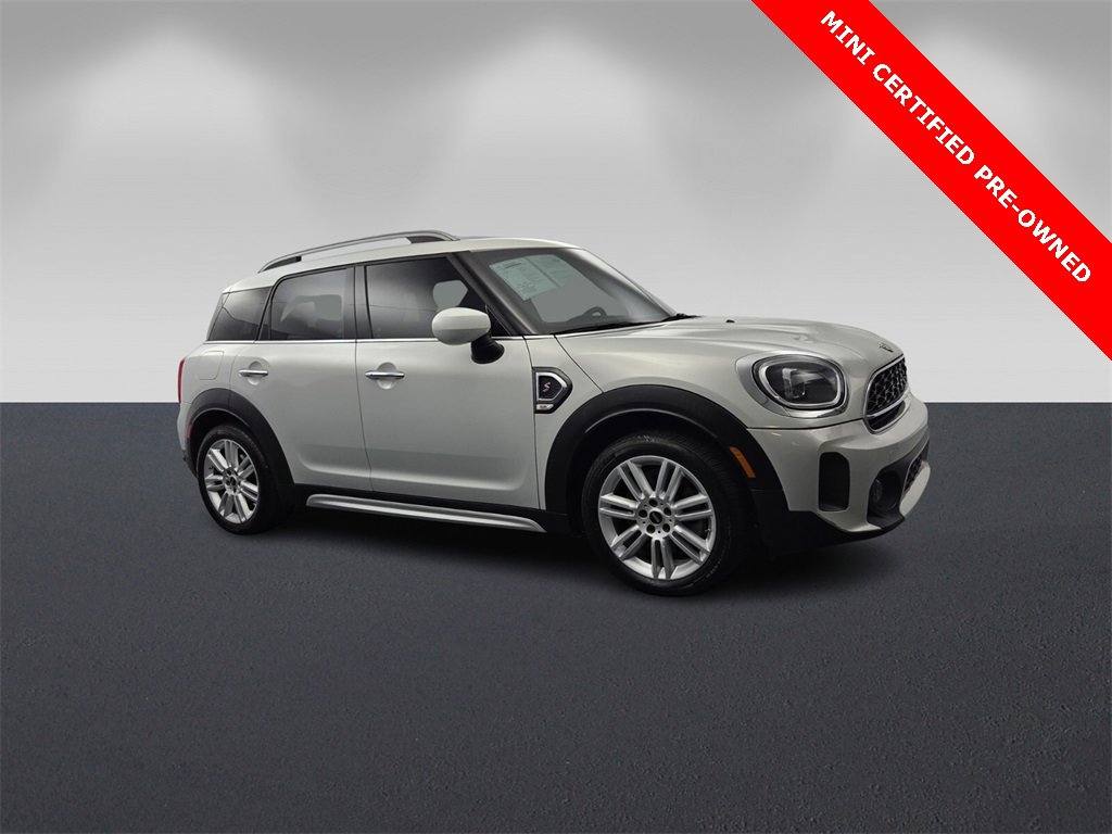 Used 2023 MINI Cooper Countryman S w/ Signature Upholstery Package image 1
