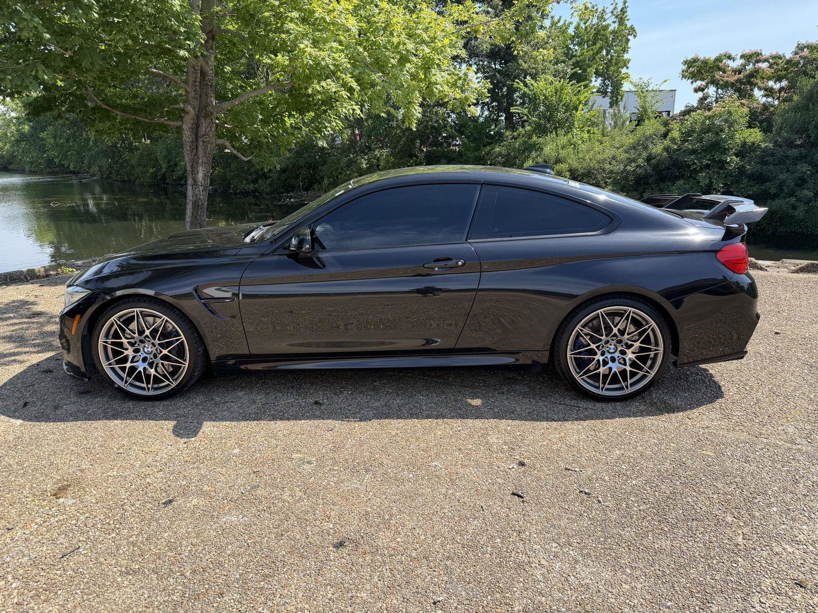 Used 2017 BMW M4 Coupe RWD image 10
