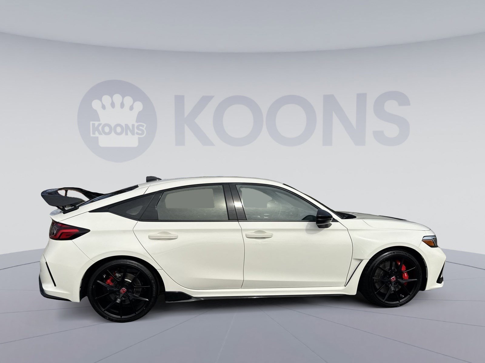 Used 2024 Honda Civic Type R image 8