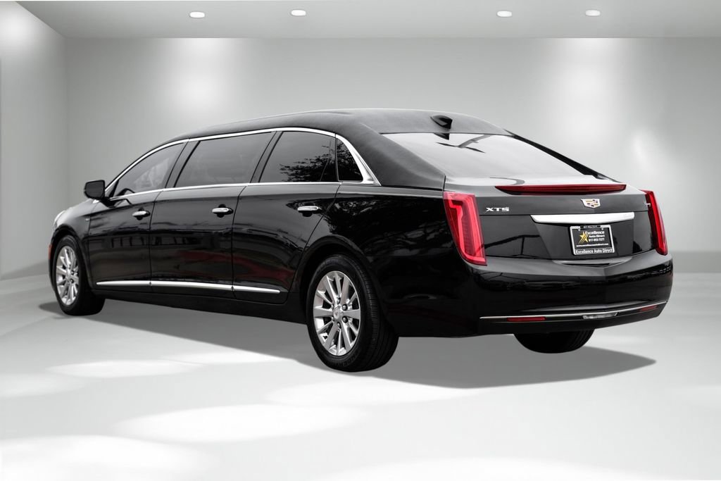 Used 2016 Cadillac XTS image 8
