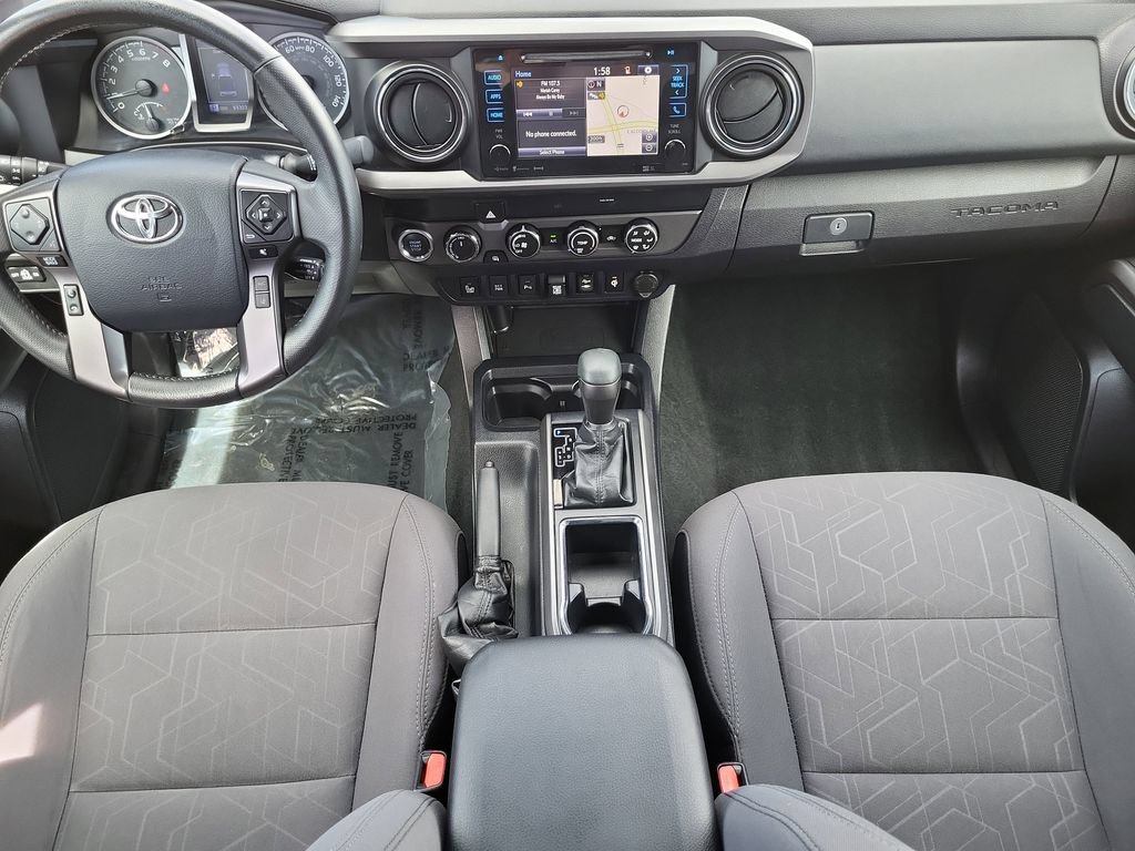 Used 2019 Toyota Tacoma TRD Off-Road w/ Technology Package AWD/4WD image 13