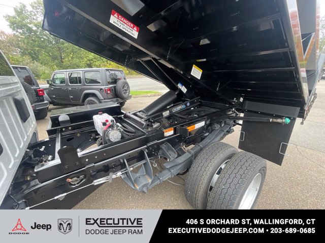 New 2026 RAM 5500 Tradesman w/ Chrome Appearance Group AWD/4WD image 6
