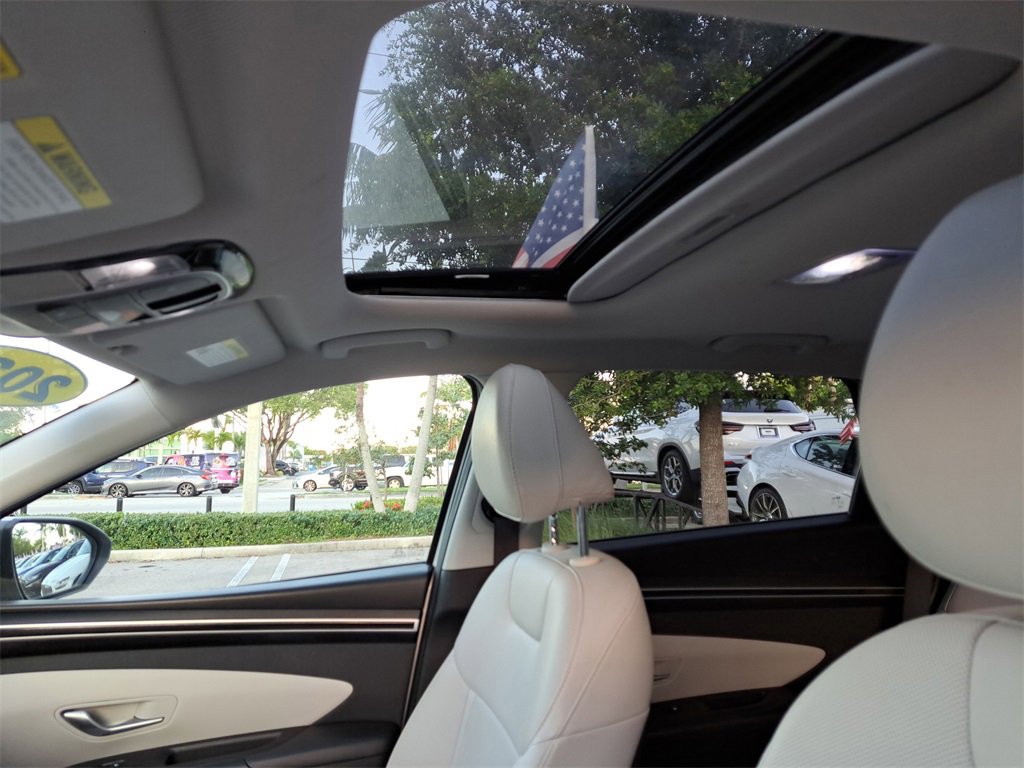 Used 2023 Hyundai Tucson SEL w/ Convenience Package image 14