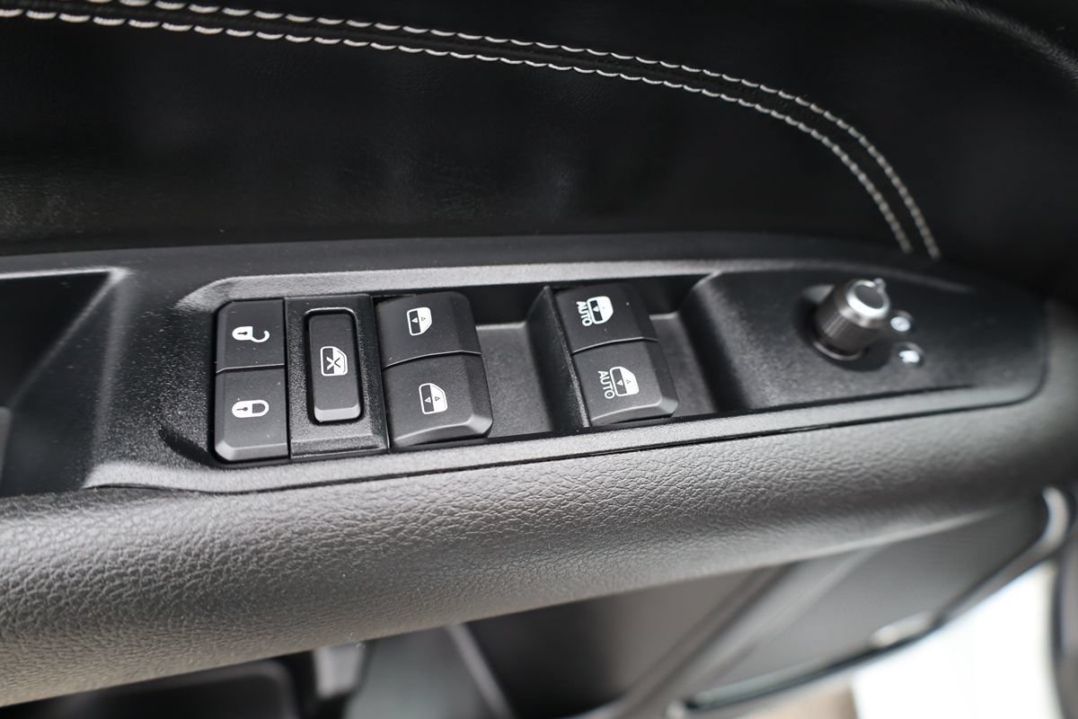 Used 2022 Jeep Compass High Altitude AWD/4WD image 10