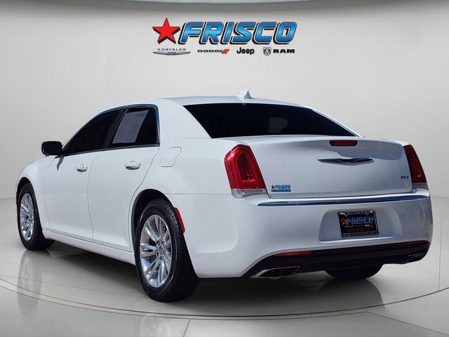 Used 2019 Chrysler 300 Touring w/ Quick Order Package 2EF image 5